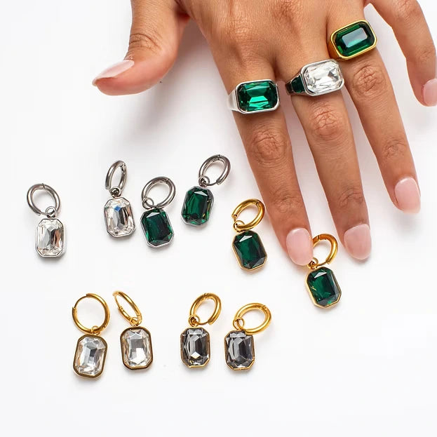 Aurora Gold Emerald Ring