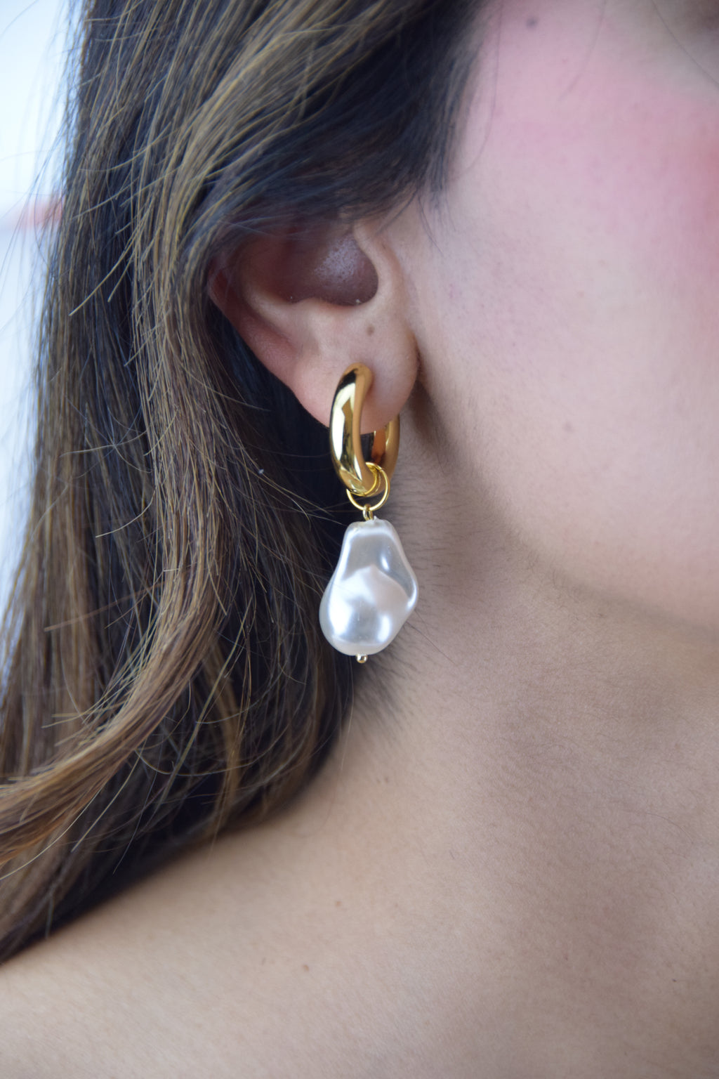 Rhea Gold Earrings