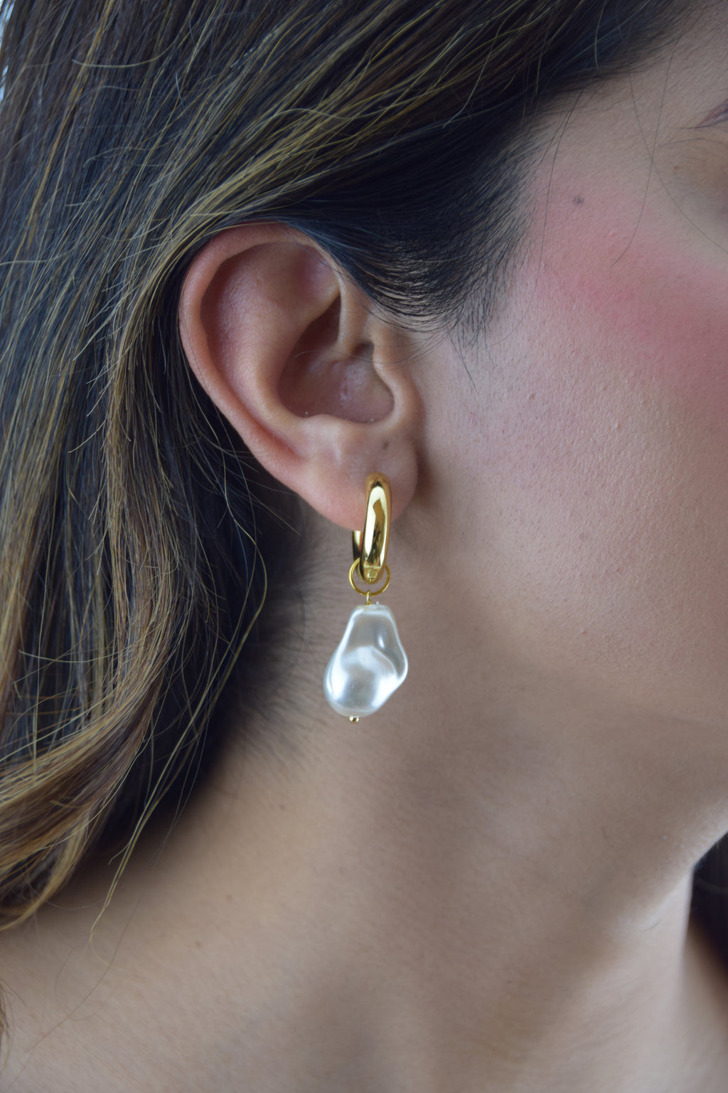 Rhea Gold Earrings