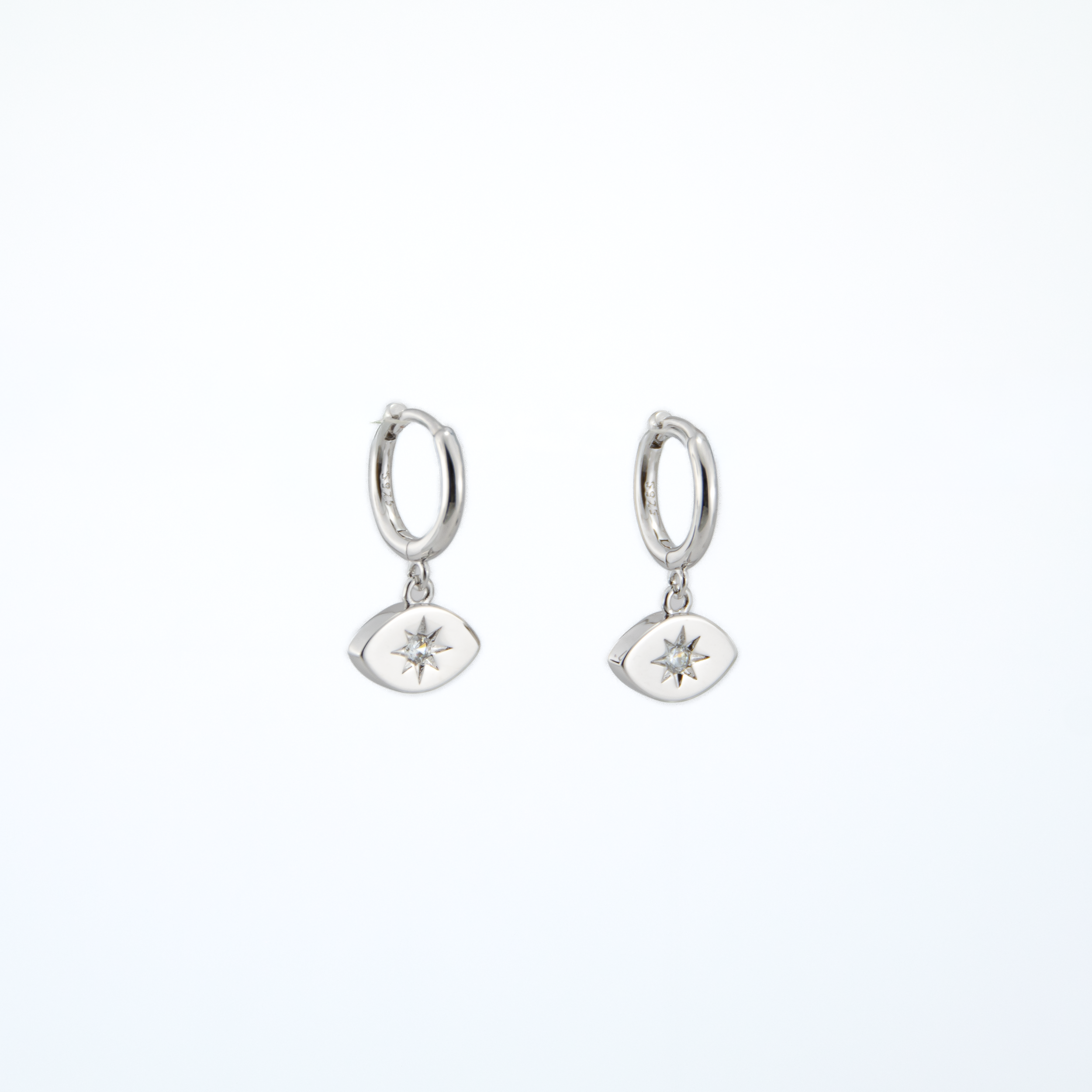 Daisy_Silver_Eye_Earrings_2