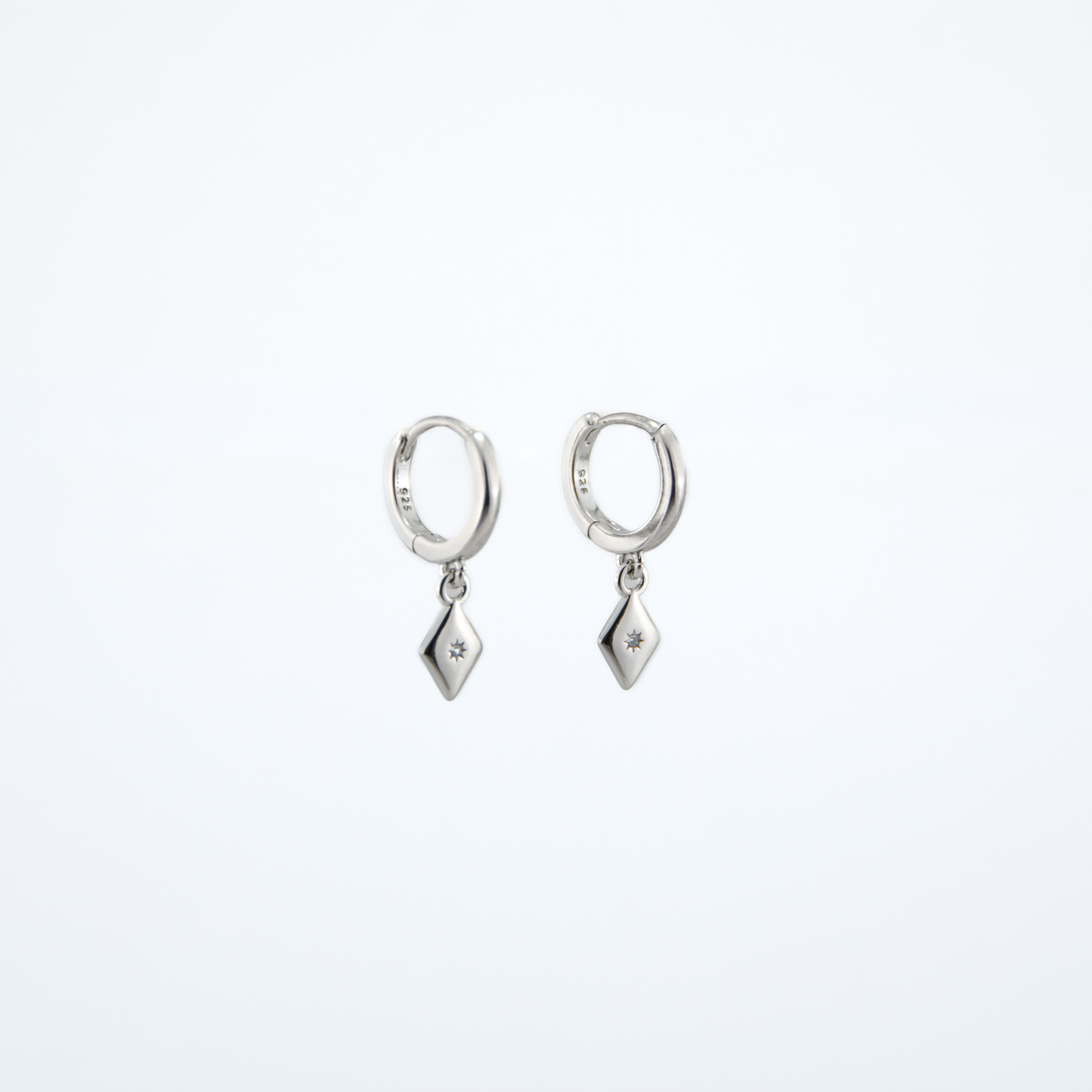 Hugo_Silver_Earrings_2