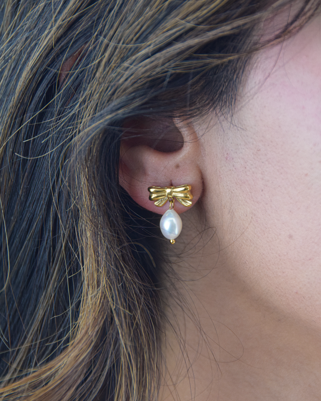 Ivory Gold Bow Pearl Earrings