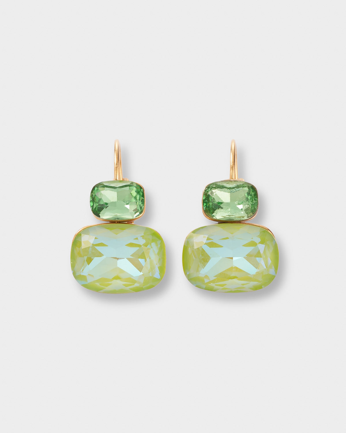 Jazmin Pale Green Earrings