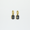 Julia Grey Gold Earrings

Gold earrings with Grey gemstones