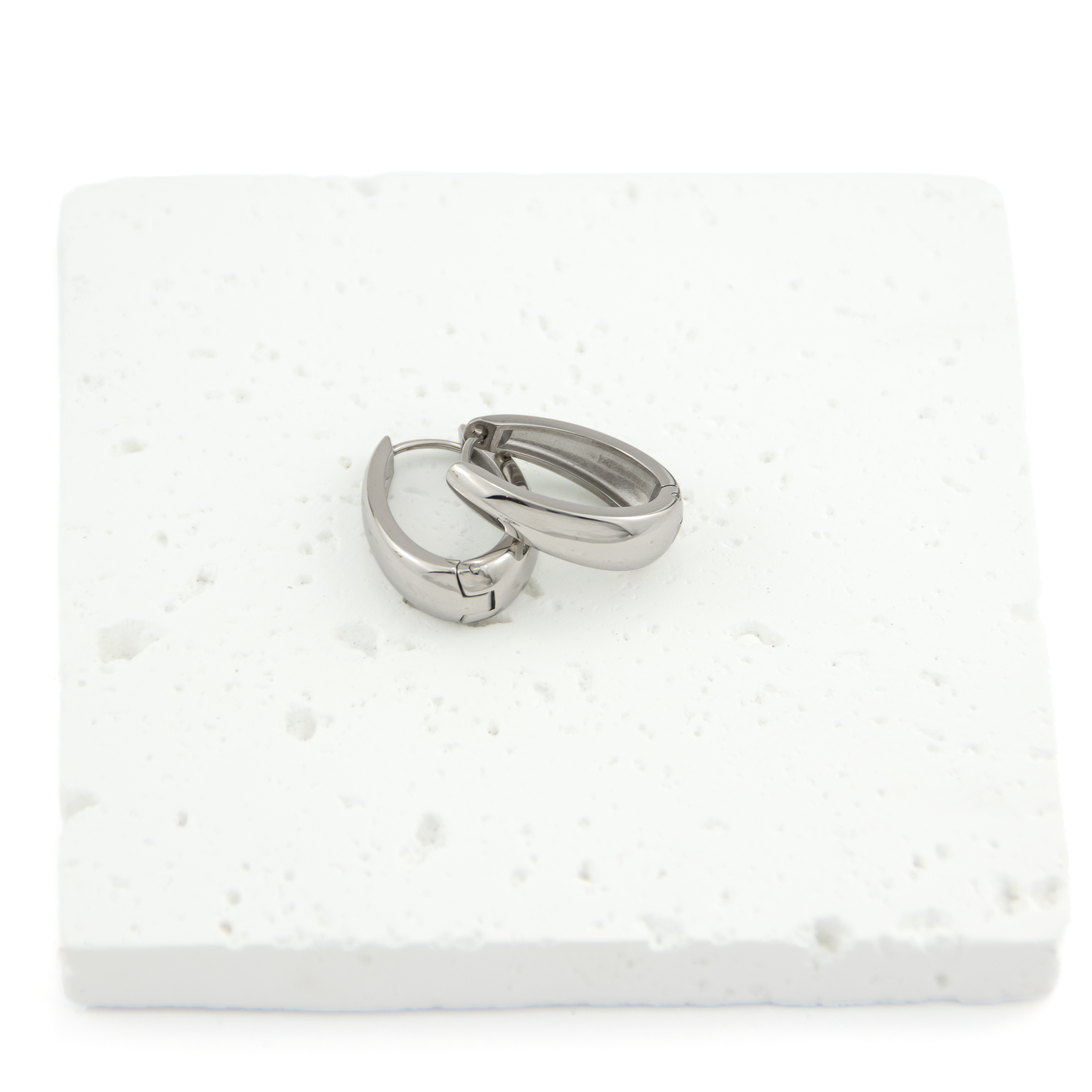 Lily_Silver_Earrings_3