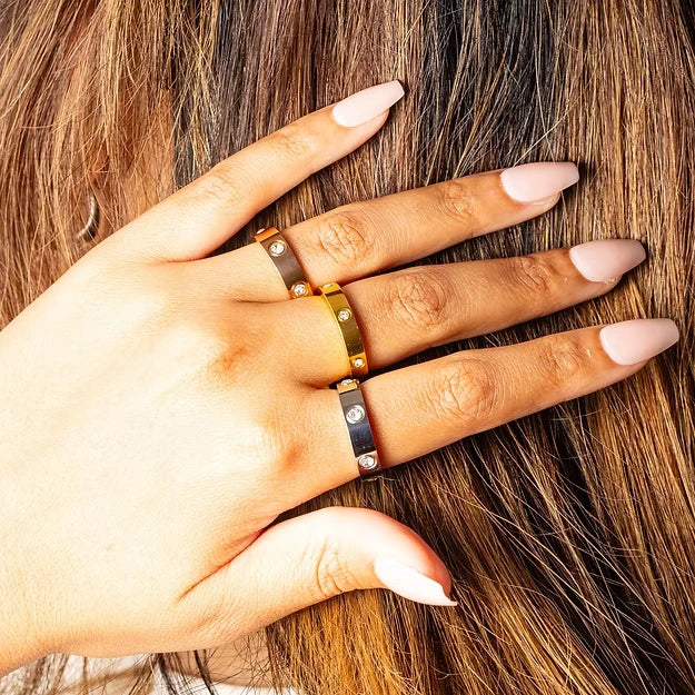 Love Band Silver Ring