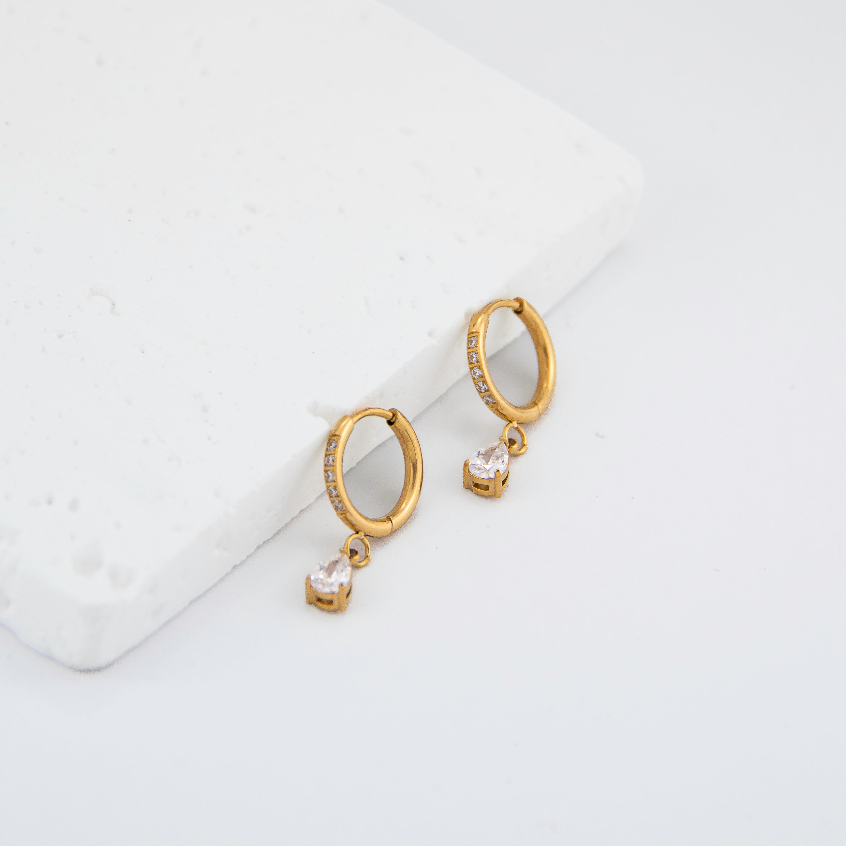 Sandra Gold Earrings
